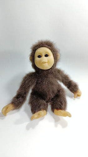 Mono Chupadedo Peluche Vintage Little Monkey Lost 21 Cms