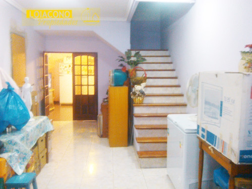 Casa De 8 Amb - Timoteo Gordillo 4000- Loiacono Propiedades