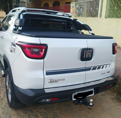 Imagem 2 de 8 de Fiat Toro 2019 2.0 Ranch 4x4 Aut. 4p