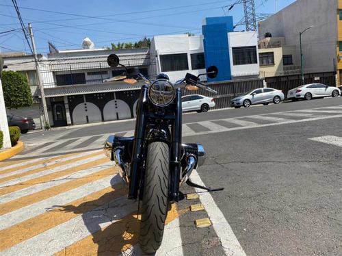 Bmw R18