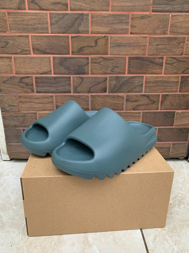 adidas Yeezy Slide - Slate Marine - Talla 5 Mx