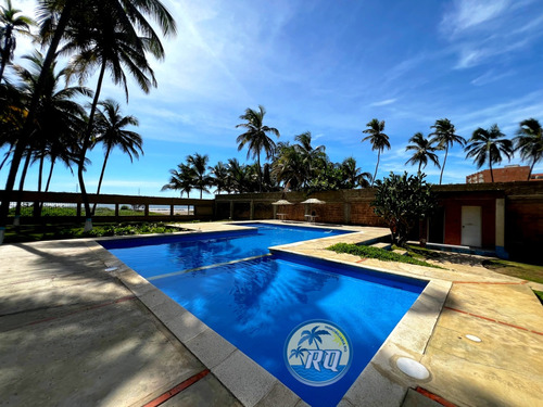 Apartamento En Venta De 3 Habitaciones En Res. La Corina