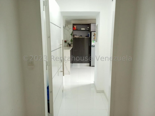 Apartamento En Venta Los Samanes Abm
