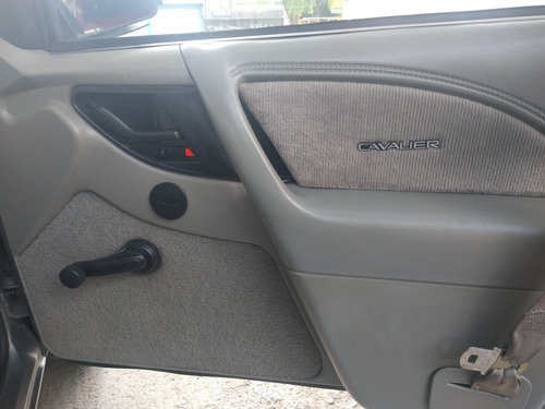 Imagen 9 de 12 de Chevrolet Cavalier 2.8 Fi