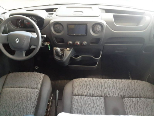 Imagem 4 de 11 de Renault Master