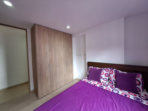 Apartamento Para Venta En La Felicidad (5800).