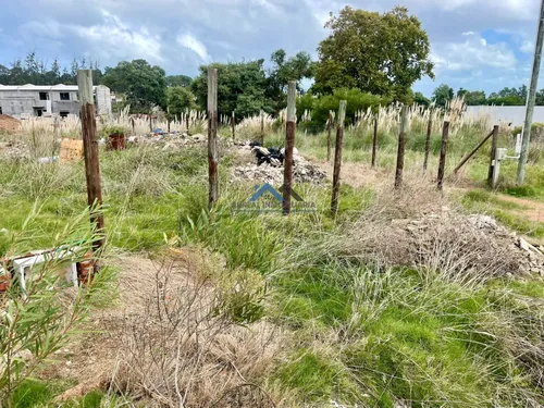 Venta Terreno Altos De La Laguna 316m2 Maldonado