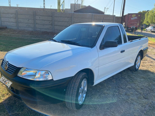 Volkswagen Saveiro 1.6 Mi 