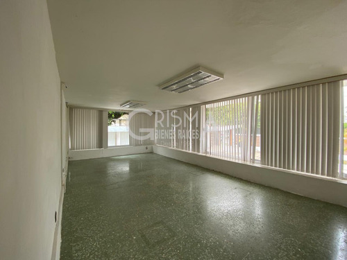 Oficinas En Renta En Col. Jardines