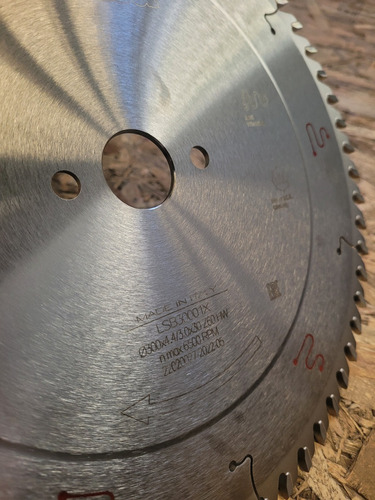 Imagen 5 de 10 de Disco Sierra Circular Para Seccionadoras 350 Mm Z 72 Freud