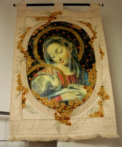 Imagem 2 de 10 de Arte Sacra Estampa Parede Bordado A Mão Nossa Senhora Jesus