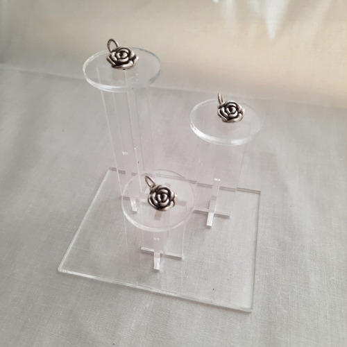 Imagen 2 de 10 de Exhibidor Para Anillos Y Dijes En Acrilico De 3mm Joyeria