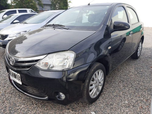 Imagen 5 de 10 de Toyota Etios Xls 1.5 Mt 2014