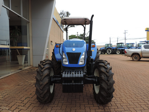 Trator New Holland - Tt4.90