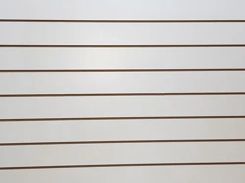 Panel Ranurado Melamina 18mm 2,60mtsx1,83mts - Placa Entera
