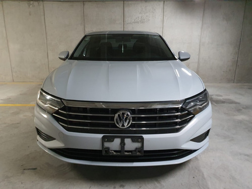 Imagen 2 de 11 de Volkswagen Jetta Confortline