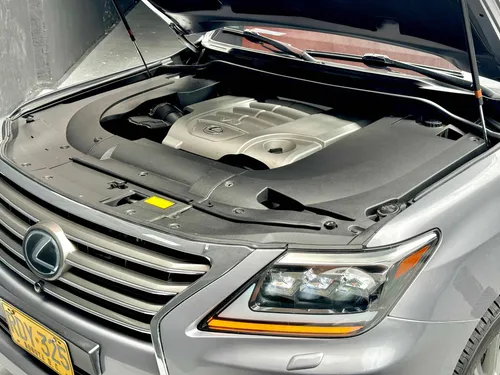 Lexus LX 5.7 570