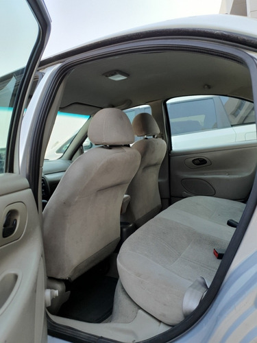 Imagen 12 de 15 de Ford Contour 2.0 Gl Base L4 B/a At 1999