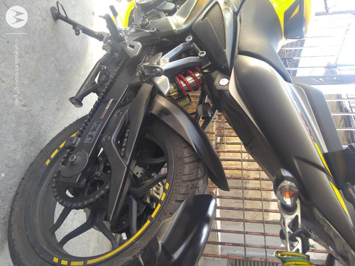 Bajaj Rouser Ns 200 Fi