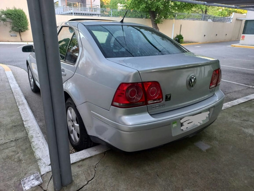 Imagen 19 de 23 de Volkswagen Bora 2011 1.9 Trendline I 100cv