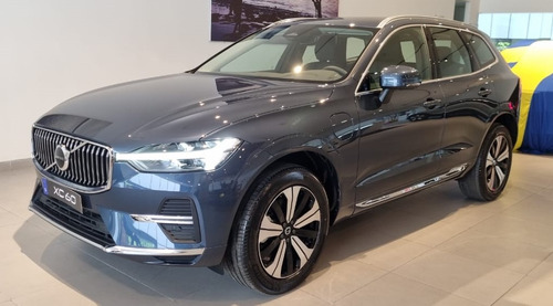 Volvo XC60 T8 Plus