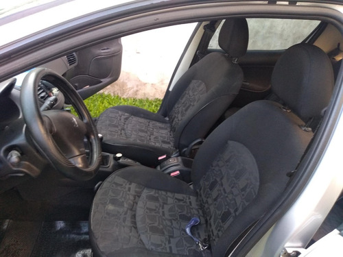 Peugeot 207 Compact