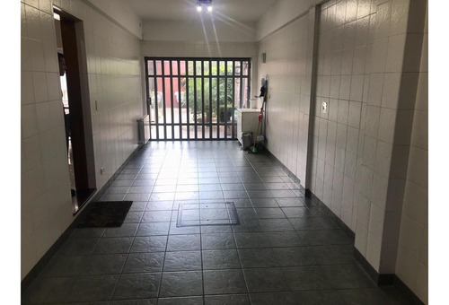 Imagen 16 de 28 de Excelente Casa En Villa Devoto Residencial