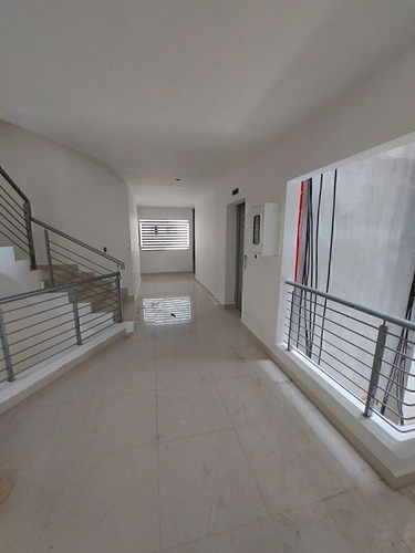Imagen 7 de 12 de 6to. Piso En La Jacobo Majluta. En Construcción. Solo Clientes Directos