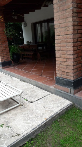 Casa En Venta En Country Del Jockey