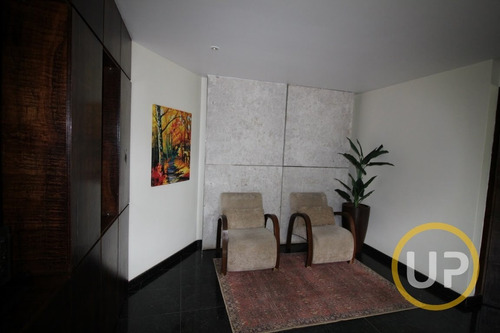 Imagem 1 de 15 de Apartamento Em Buritis - Belo Horizonte - 8813