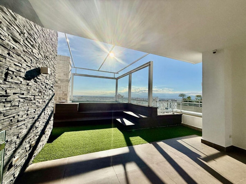Exclusivo Penthouse De 3 Niveles En El Corazón De Piantini