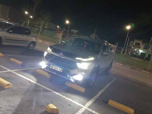Fiat Toro 1.8 Freedom 4X2 At