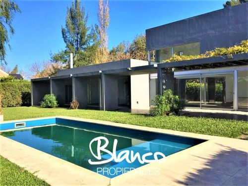 Casa En Venta En El Mirasol, Pilar, G.b.a. Zona Norte