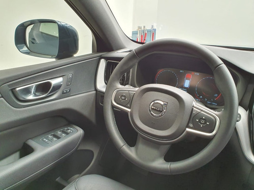 Volvo New Xc60 Momentum T5 2.0 4x4 Aut 5p 2020 Gmr262