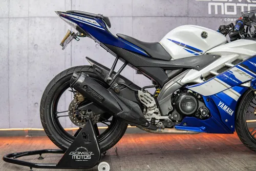 Yamaha R15 150 2017