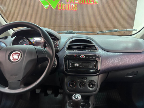 Fiat Punto ATTRACTIVE 1.4 Fire Flex 8V 5p