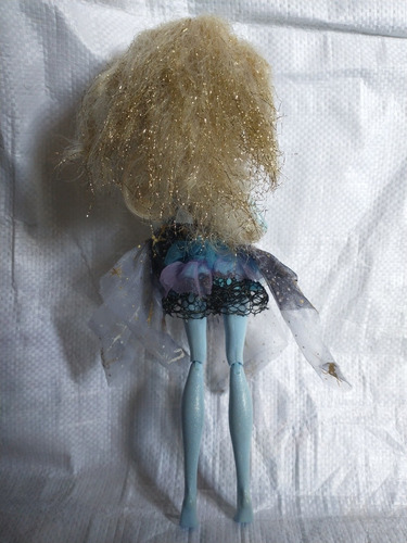 Monster High Abbey Bominable 13 Deseos Cabeza 2010 (Usado)
