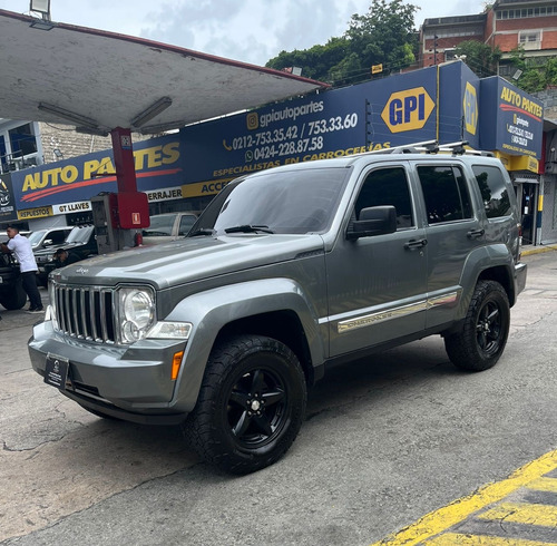 Jeep Cherokee Kk 2010 4x4