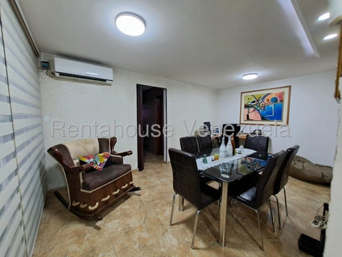 Penthouse Urb Santa Rosalia Venta Terra Santa 25-15452 Gjg
