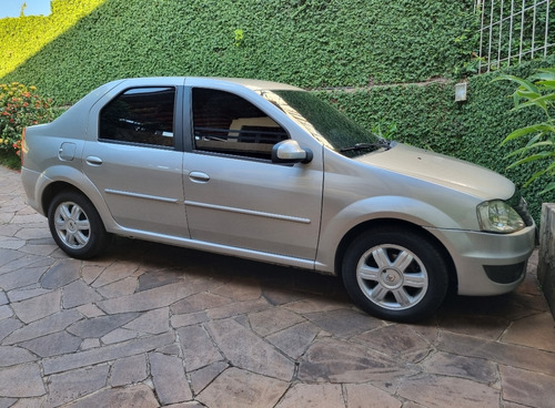 Renault Logan 1.6 Expression Hi-torque 4p