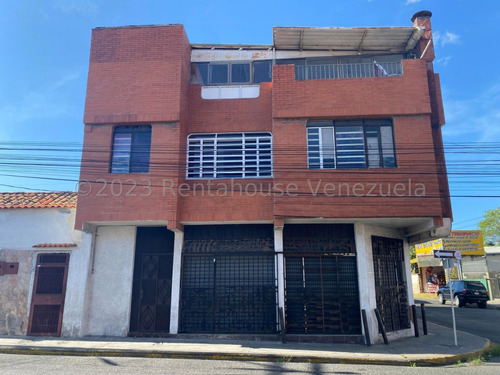 Bella, Acogedora Y Moderna Casa Amoblada En Venta En El Centro De Barquisimeto Lara, Rc