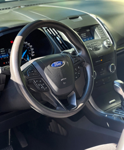 Ford Edge SE 4X2 ECOBOOTS AT 5P