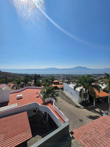 Casa En Venta En Chapala, Jalisco