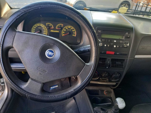 Fiat Palio Weekend 1.8 Adventure 2005