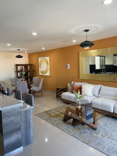 Departamento En Venta, Camelinas, Morelia.