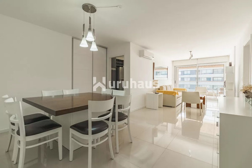 Venta Apartamento Dos Dormitorios Punta Del Este Edificio Icon Brava