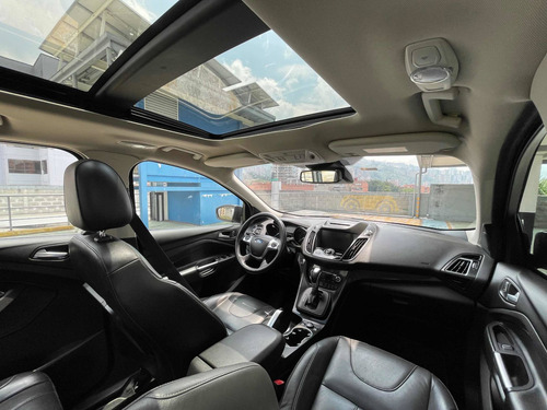 Imagen 5 de 15 de Ford Escape 2.0 Titanium 4x4 2016