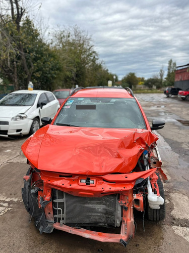 Saveiro Cross Pick Up Cabina Doble 1.6 2017 80.000 Km 