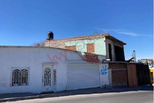 Imagen 2 de 13 de Local En Venta En Esquina Col. Campesina Nueva