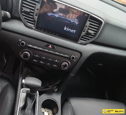 Imagen 11 de 20 de Kia Sportage Revolution 4x2 2000cc At Aa